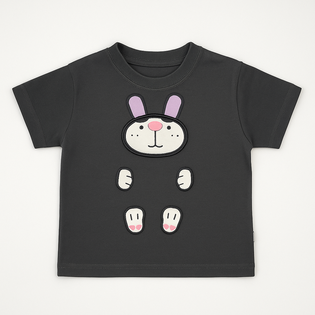 Cute cat Embossed T-shirt and Green Shorts Set